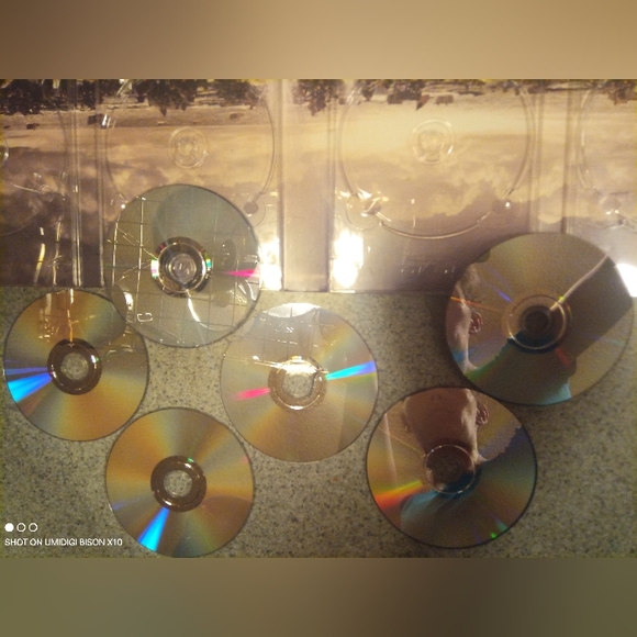 The Pacifica Set Steven Spielberg Six disk full set - Picture 8 of 15